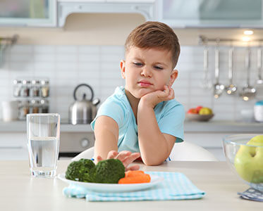 Utrata apetytu w chorobie. Jak żywić dziecko z infekcją wirusową?